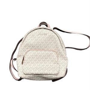 Micheal Kors bookbag purse